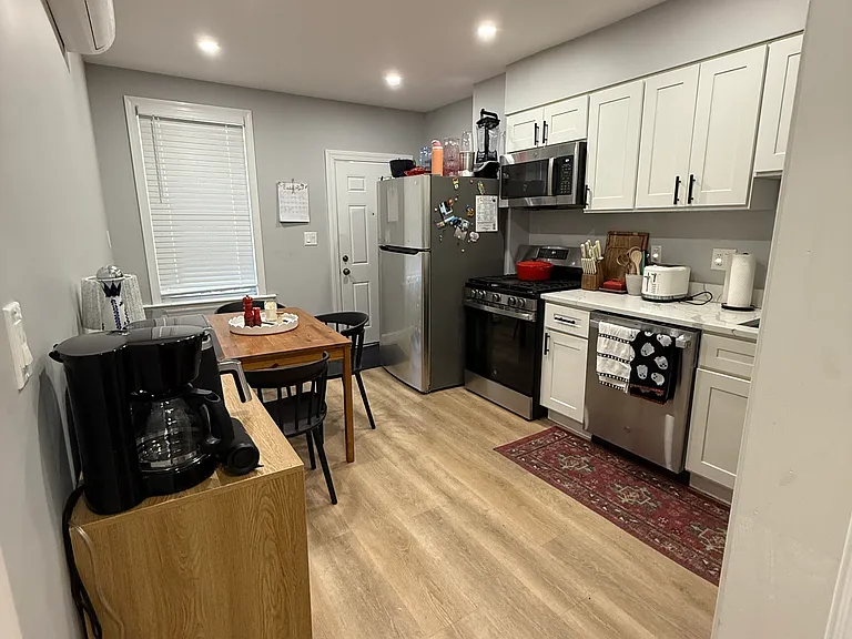 42 Saxton St #2 — Photo 2