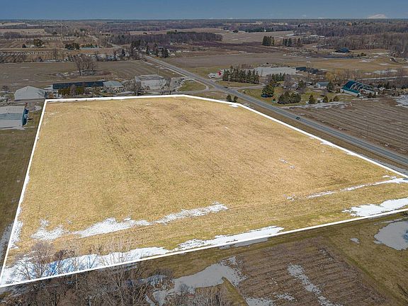 2nd image of W Eureka Rd