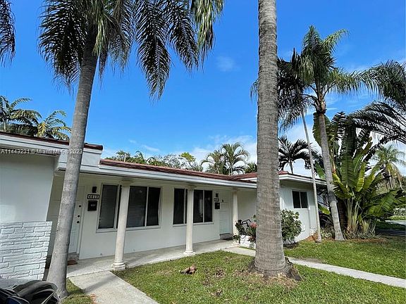 2nd image of 4810 University Dr