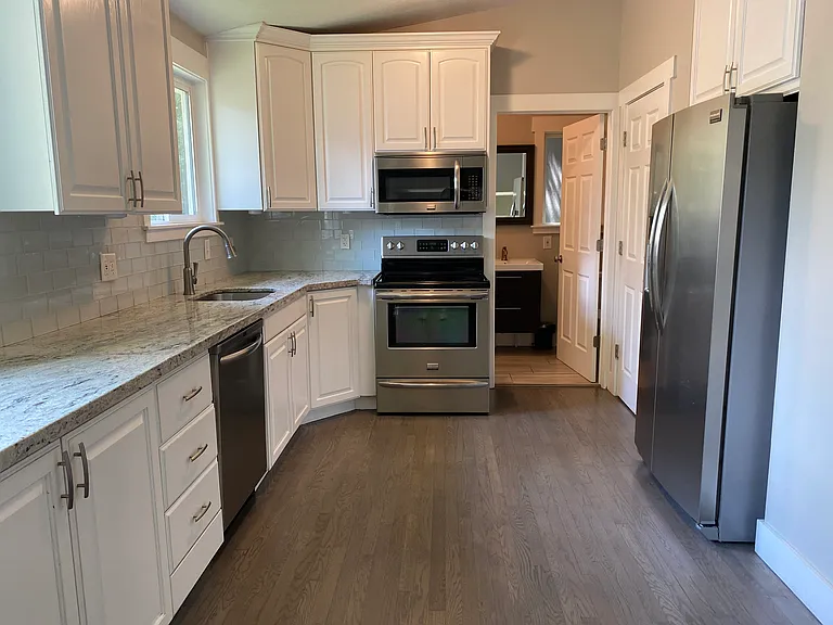 3350 E Rexford Pl — Photo 32