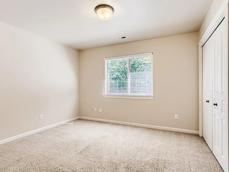 13109 SE Snowfire Dr — Photo 21