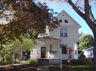 126 Washington Ave, Lodi, WI 53555