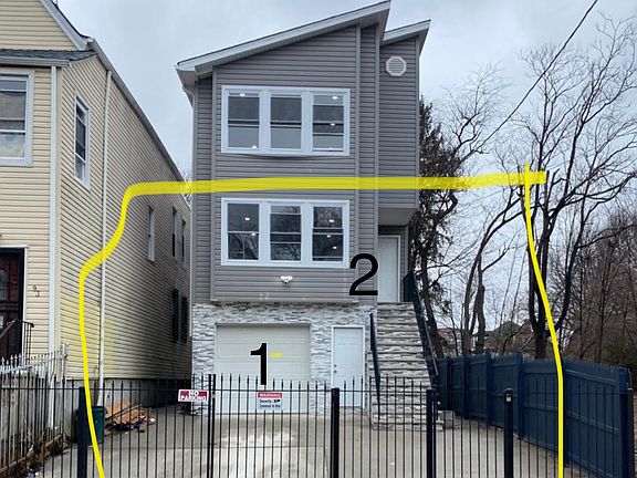 2nd image of 95 Ellis Ave #1&2
