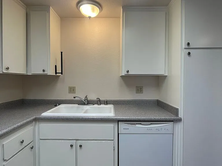 6164 Country Club Dr — Photo 6