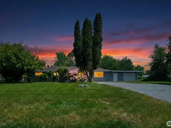 11801 28th Avenue E, Tacoma, WA 98445