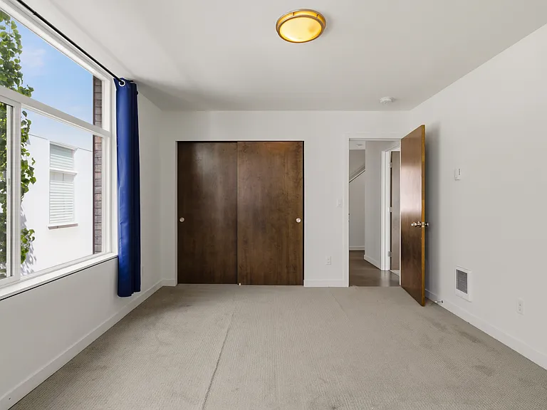 5624 Fauntleroy Way SW #C — Photo 15