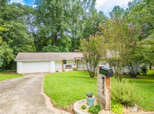 284 Rhodes Dr, Athens, GA 30606