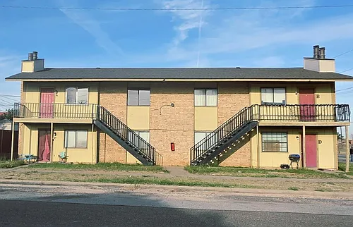 405 Humble Ave #A Photo 1