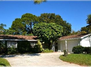 2017 Tanglewood Way NE, Saint Petersburg, FL 33702