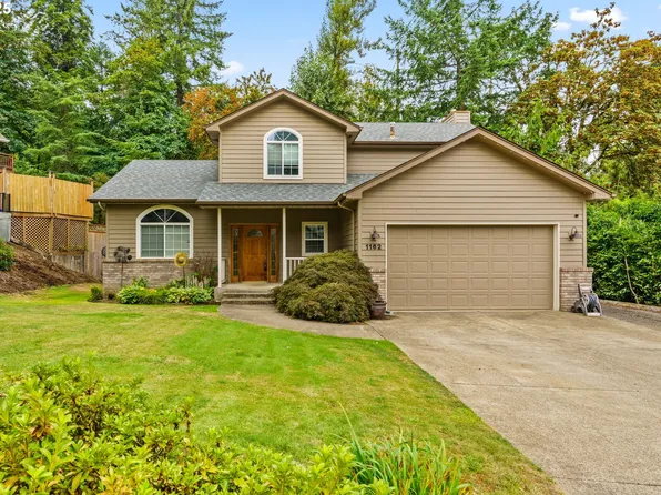1162 S 69th St, Springfield, OR 97478