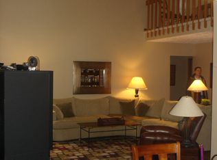 8479 Barbara Dr, Mentor, OH 44060