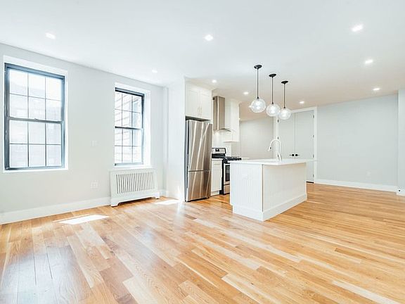 5th image of 55 E 21st St APT 5K