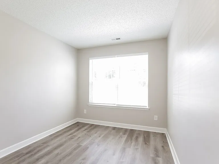 11109 Nolet Ct — Photo 14