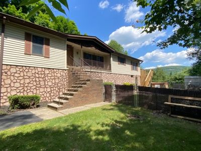 4 Old Coach Rd, Vernon, NJ, 07462