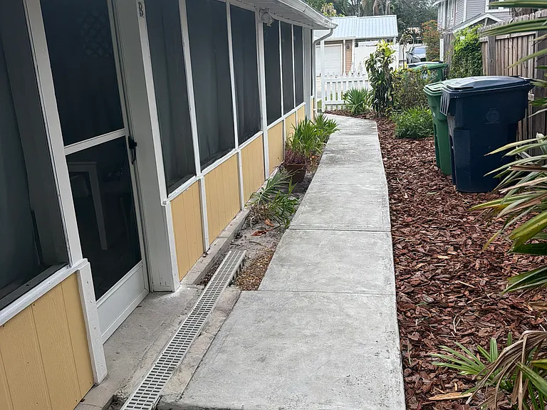 3418 W Santiago St — Photo 14