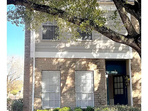 11710 Southlake Dr Photo 1