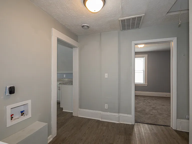 2193 W 104th St — Photo 10