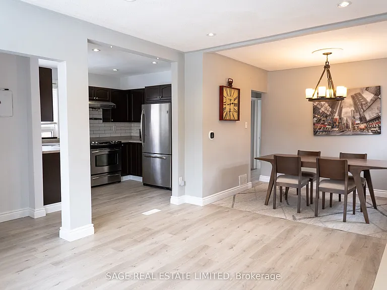 37 Tiago Ave #MAIN FLOOR — Photo 10