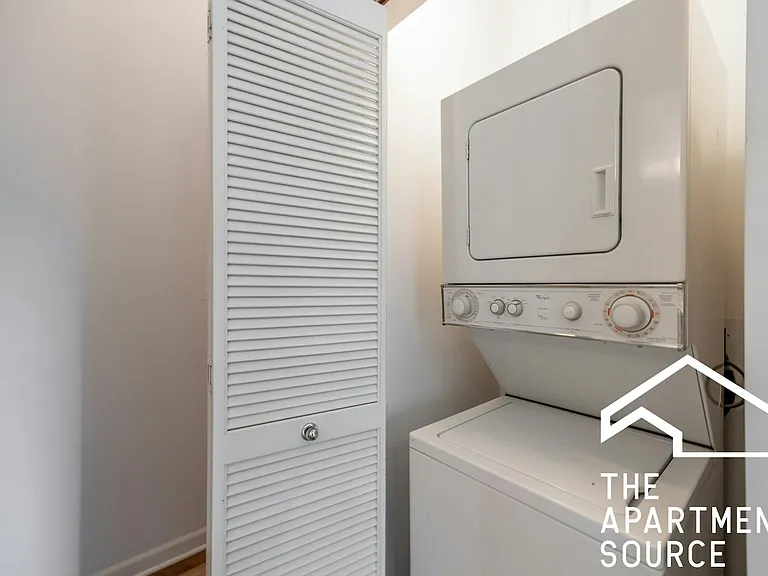2700 W North Ave #303 — Photo 17
