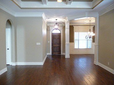 3rd image of 3443 Norton Pl
