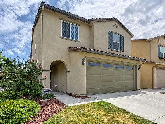 3rd image of 9005 Great Rock Cir