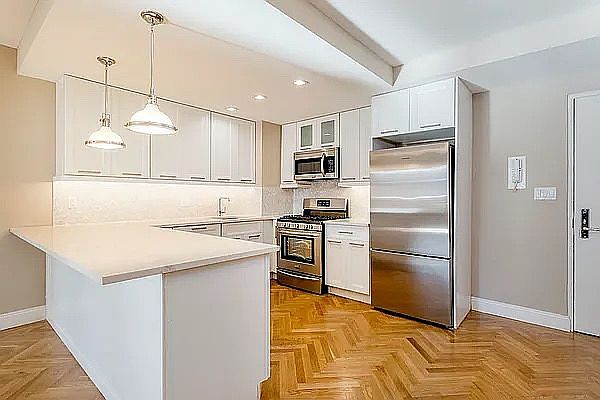 1st image of 305 E 86th St #2J