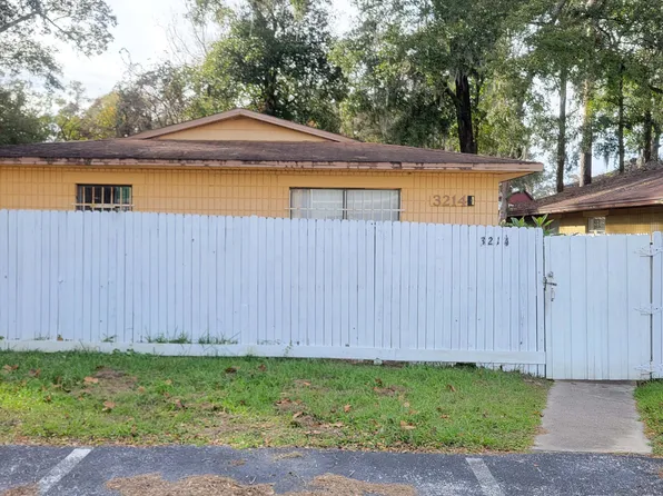 3214 SW 25th Way APT 2, Gainesville, FL 32608