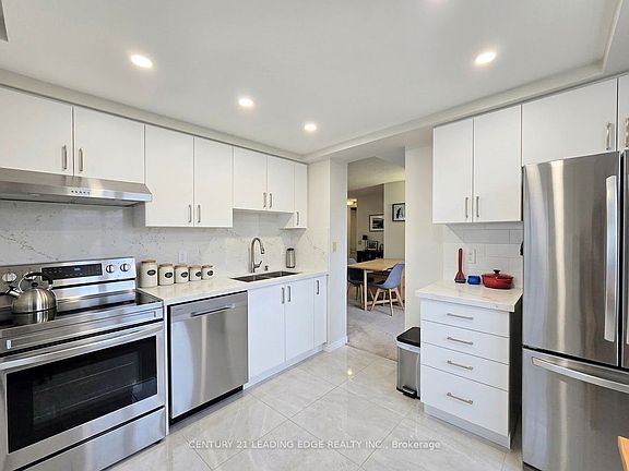 5th image of 7 Bishop Ave #314