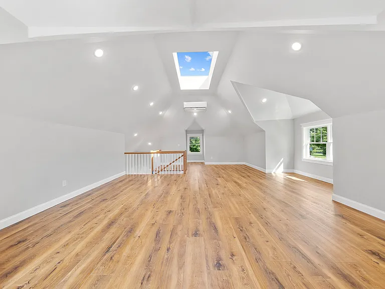 389 Spring Ave #C — Photo 38