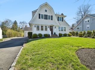 42 Locust Dr, Summit City, NJ 07901