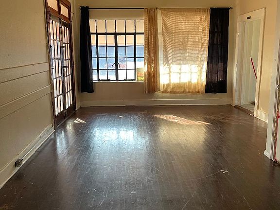 2nd image of 446 S Texas Ave Suite B