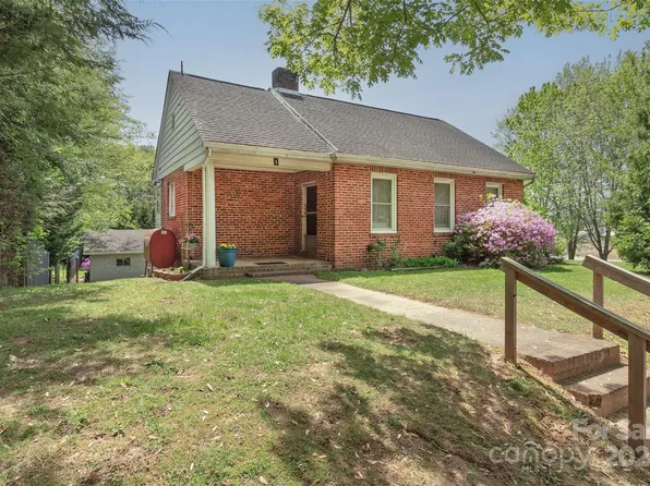 1 Enka Orchard St #22, Candler, NC 28715