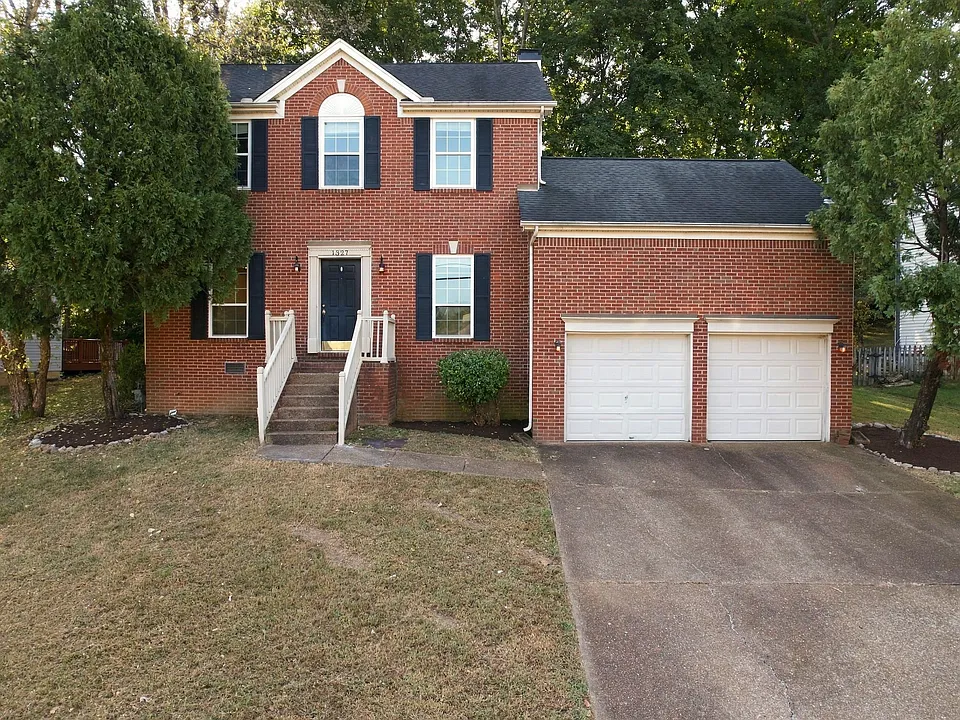 1327 Georgetown Dr