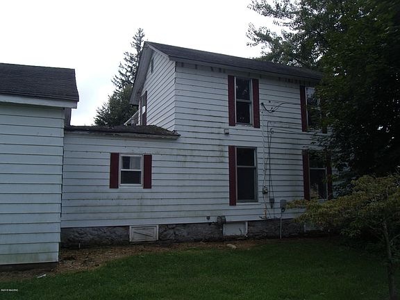 4th image of 202 N Lagrave St