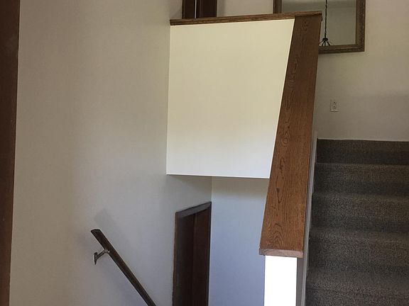 5th image of 141 Starvaggi Dr APT 5