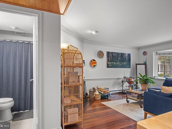 5th image of 220 N Saint Asaph St Unit 20
