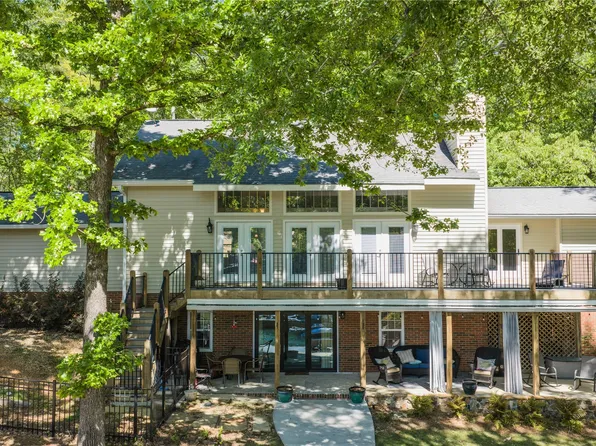 80 Still Waters Grv, Dadeville, AL 36853