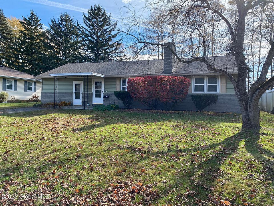 5 James Drive Loudonville NY 12211 Zillow