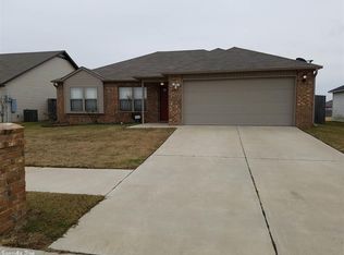 12712 Faulkner Crossing Dr, North Little Rock, AR 72117