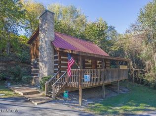 428 Hideaway Ridge Cir, Sevierville, TN 37862