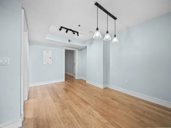 8917 River Road image 8 of 21