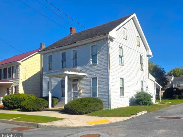 109 Cumberland Valley Ave, Waynesboro, PA 17268