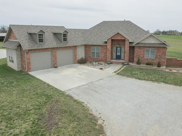 8825 Lawrence 2226p, Monett, MO 65708