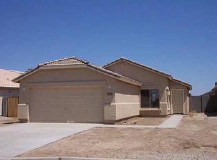 970 E Vernoa St, San Tan Valley, AZ 85140