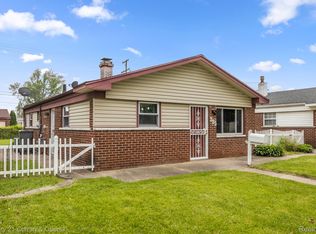225 Suburban St, Ecorse, MI 48229