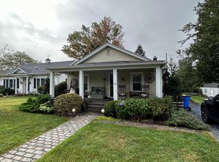 32 W Roosevelt Ave, Middletown, PA 17057