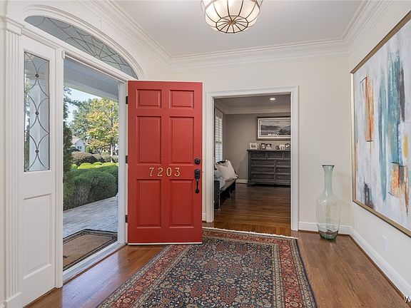 5th image of 7203 N Bluff Dr