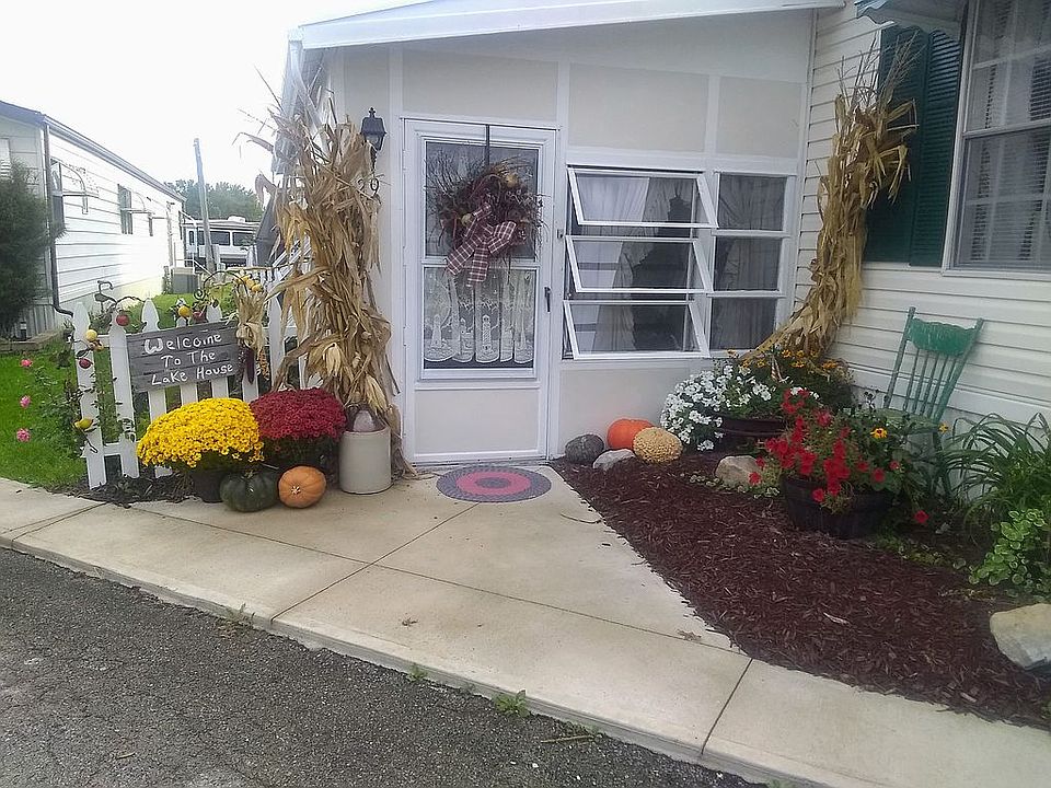 1st image of 8175 N Shore Blvd Lot 29-E