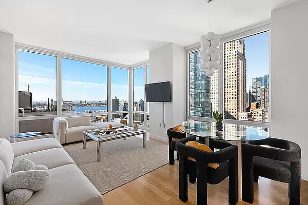 1st image of 247 W 46th St APT 3001