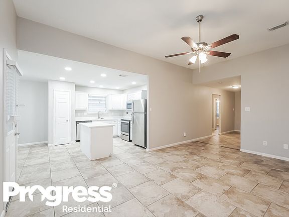 5th image of 7206 Towering Pine Ln